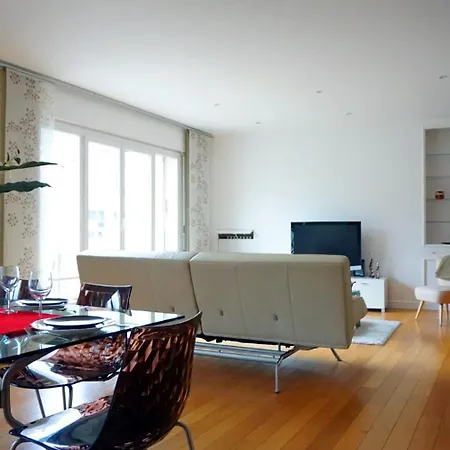 Avenue Bugeaud - 16 Apartment Paris