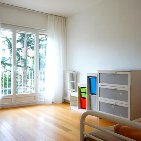 Avenue Bugeaud - 16 Apartment Paris