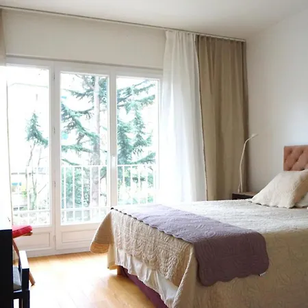 Avenue Bugeaud - 16 Apartment